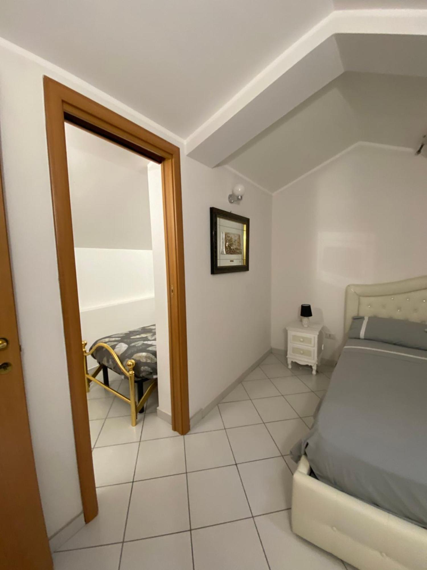 Home Pino Center~600 Mt Duomo Ct Catania Exterior photo
